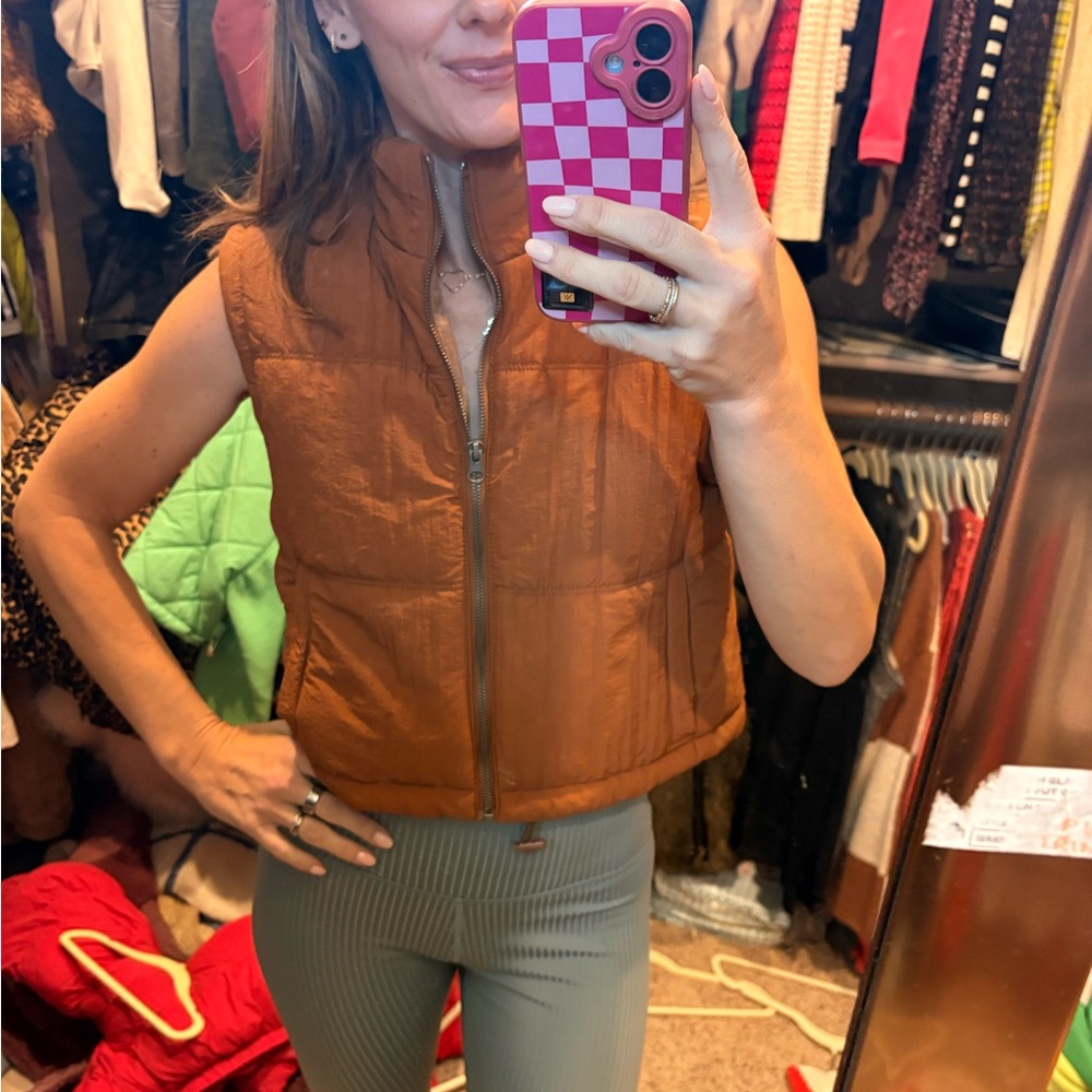 Thread & Supply Rust Puffer Vest - Picture 2 of 4
